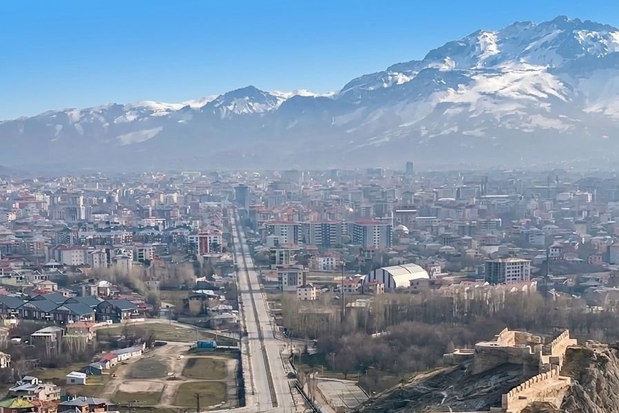 Van, Turchia: La Perla D’oriente